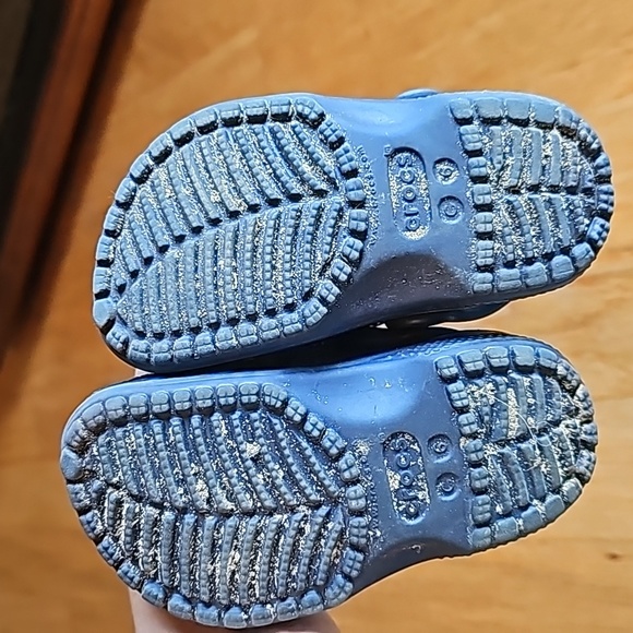 CROCS - Picture 3 of 3